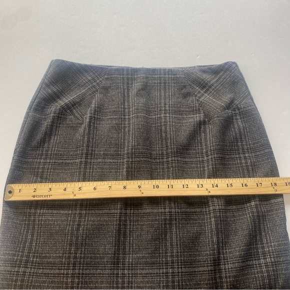 B. Wear plaid‎ pencil skirt flare hem size 11 rayon gray pre owned zipper casual - Picture 6 of 15